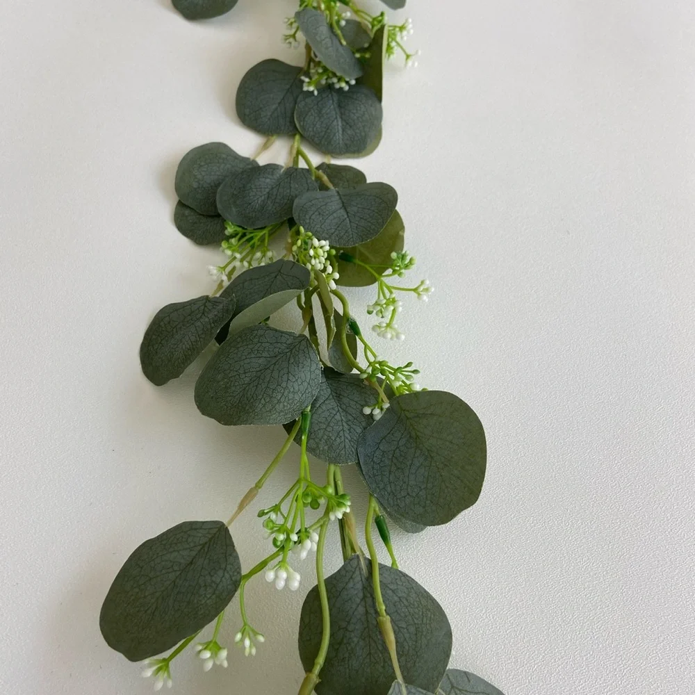 4 garlands - Seeded Flower Eucalyptus Greenery Leafy Garland 6.5 feet